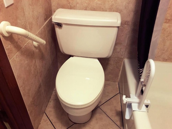 Lago Motor Inn image 28